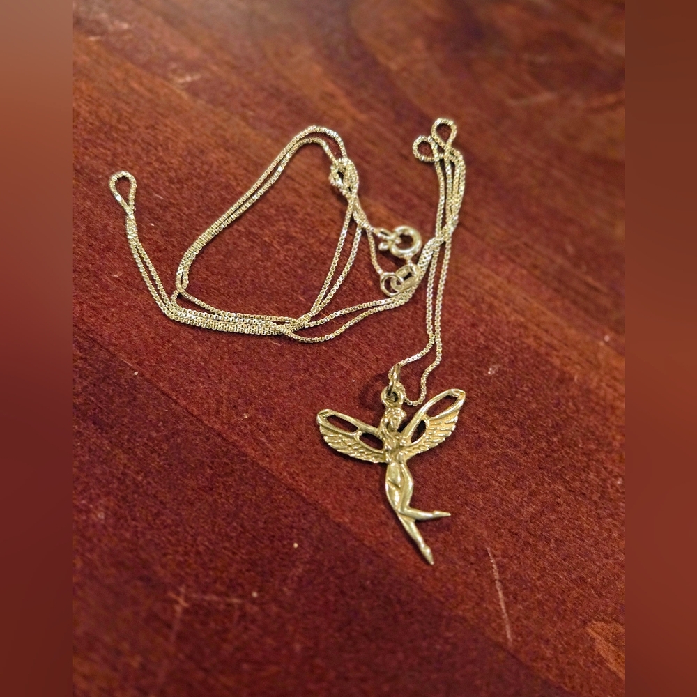 Sterling Silver Winged Fairy Goddess Pendant Necklace - Picture 4 of 8